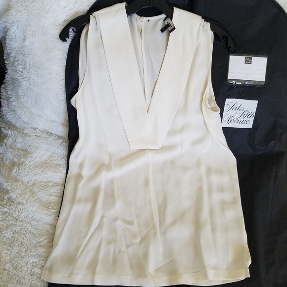 Like NEW Theory Silk Chiffon Blouse - Picture 4 of 5